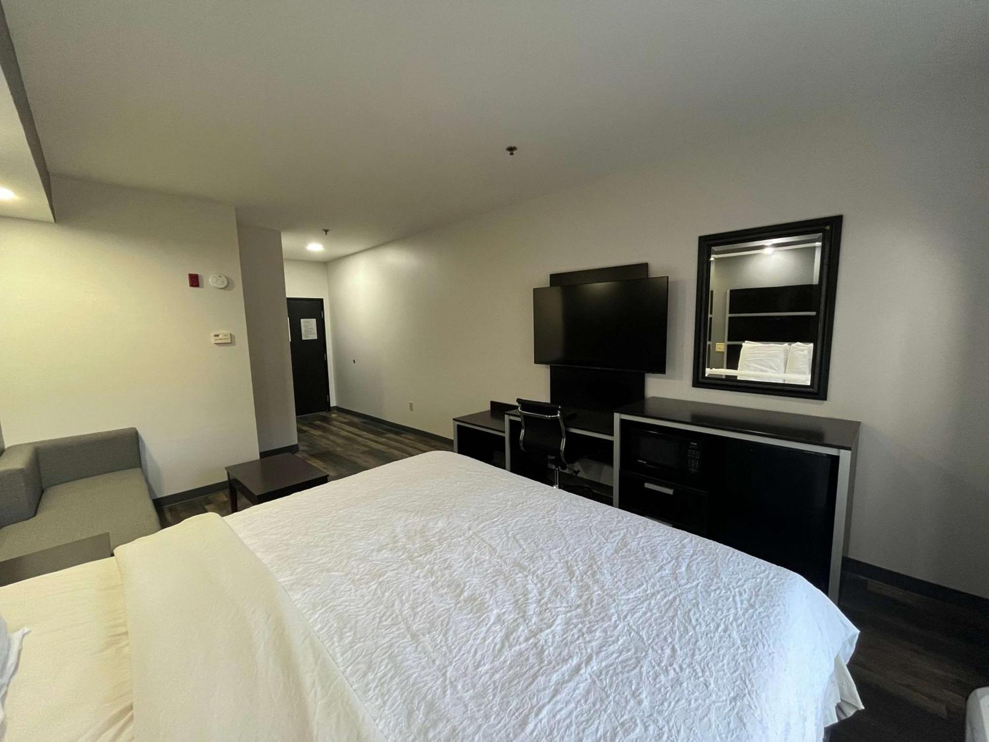 Sonesta Essential Savannah Georgetown Exterior foto